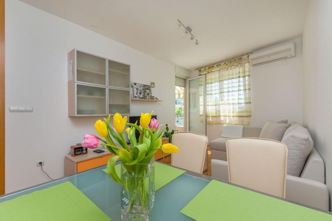 Apartments Cetina โอมิช ภายนอก รูปภาพ