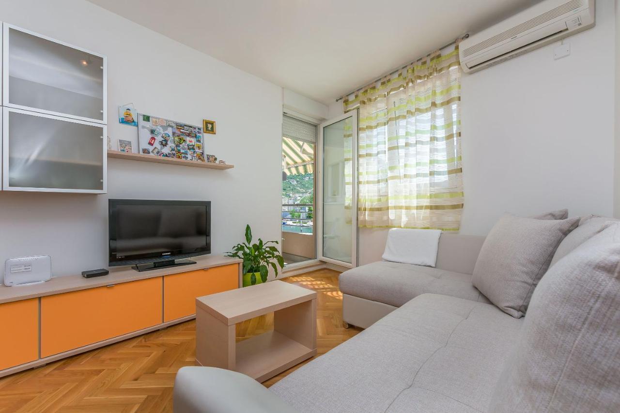 Apartments Cetina โอมิช ภายนอก รูปภาพ