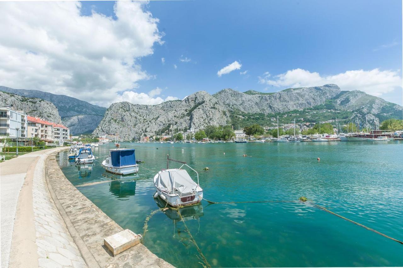 Apartments Cetina โอมิช ภายนอก รูปภาพ