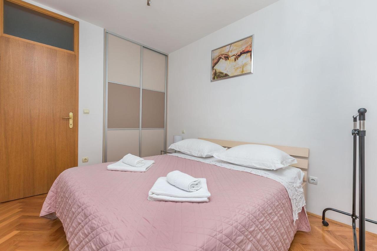 Apartments Cetina โอมิช ภายนอก รูปภาพ